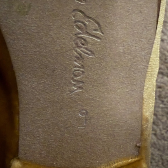 Sam Edelman Jene "Mary Jane" Saffron Velvet Pointed Toe Flats - Size 9 - Picture 6 of 6